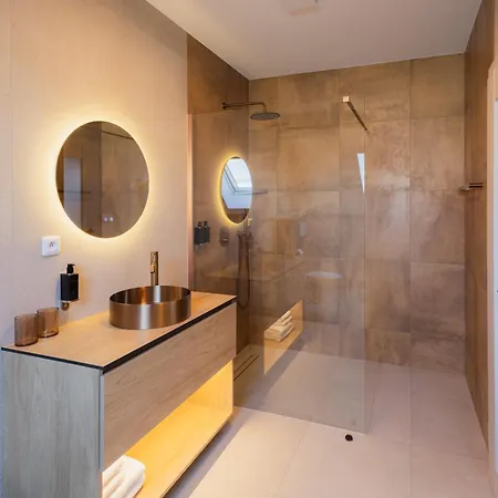 Maison Kounic Palace Apartmán *